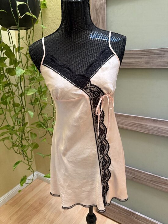 Victoria's Secret Other - Vintage Victoria’s Secret Angels 2007 Satin Lace Slip Size S 🖤🎀🖤